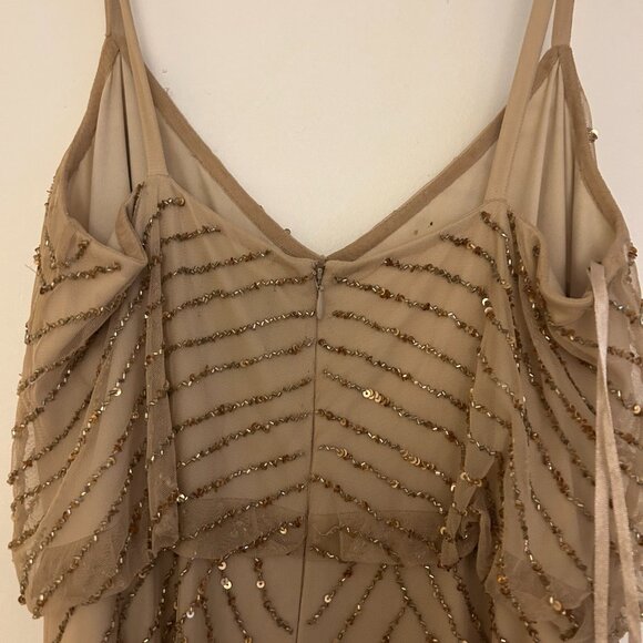 Adrianna Papell - Picture 3 of 5